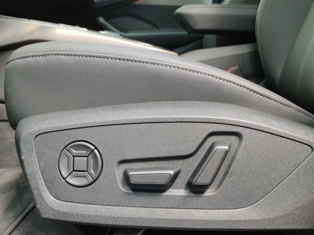 A6 Avant e-hybrid 299 ch S tronic 7 Quattro S line (15 CV) 2025 occasion 59000 Lille
