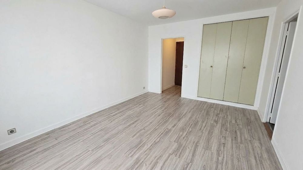Vente Appartement Studio 24m2 très lumineux - Parking - Bécon-les-Bruyères Courbevoie