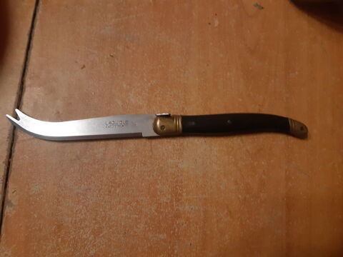 Couteau laguiole a fromage 4 Montbliard (25)
