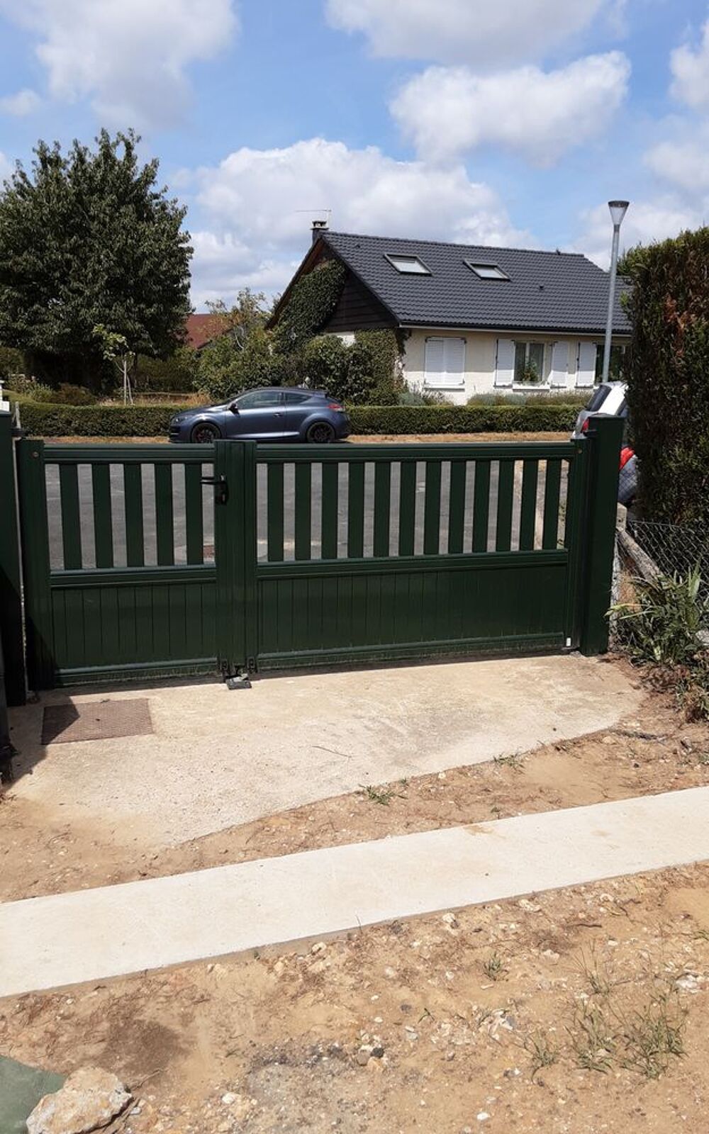 Portail aluminium vert Bricolage
