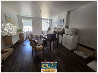  Immeuble � vendre 11 pi�ces 323 m�