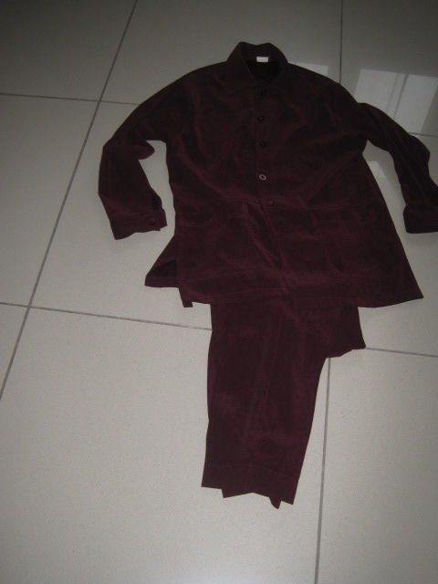 v�tement femme 10 Castres (81)