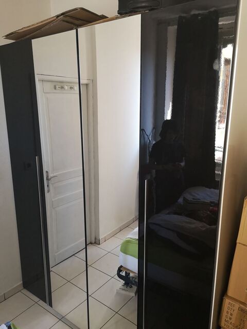 : Armoire design 4 portes dont 2 en miroir 0 Villeurbanne (69)