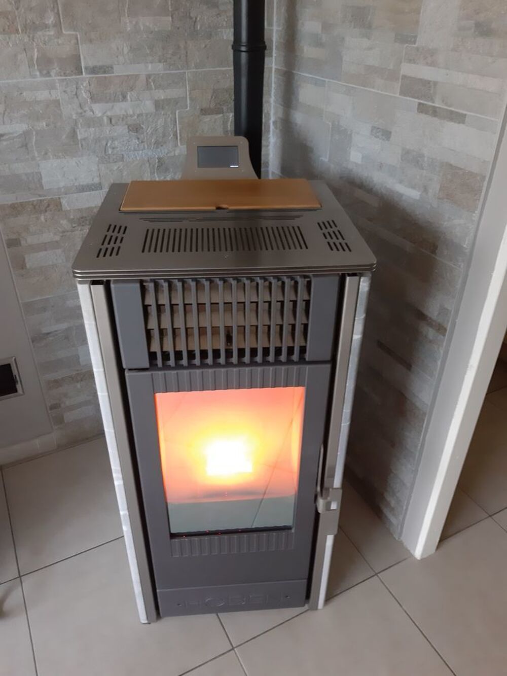 Po&ecirc;le &agrave; granul&eacute;s hoben Bricolage