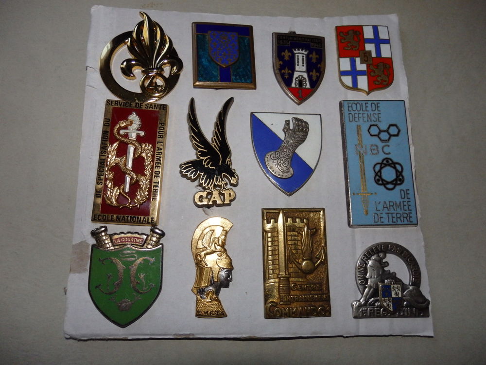Militaria Insignes armee Fran&ccedil;aise 