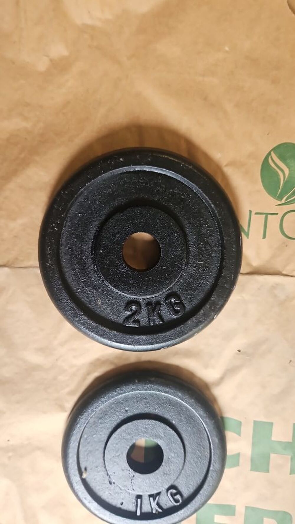 Lot de 6 disques de musculation ? 2&times;2 kg + 4&times;1 kg Sports