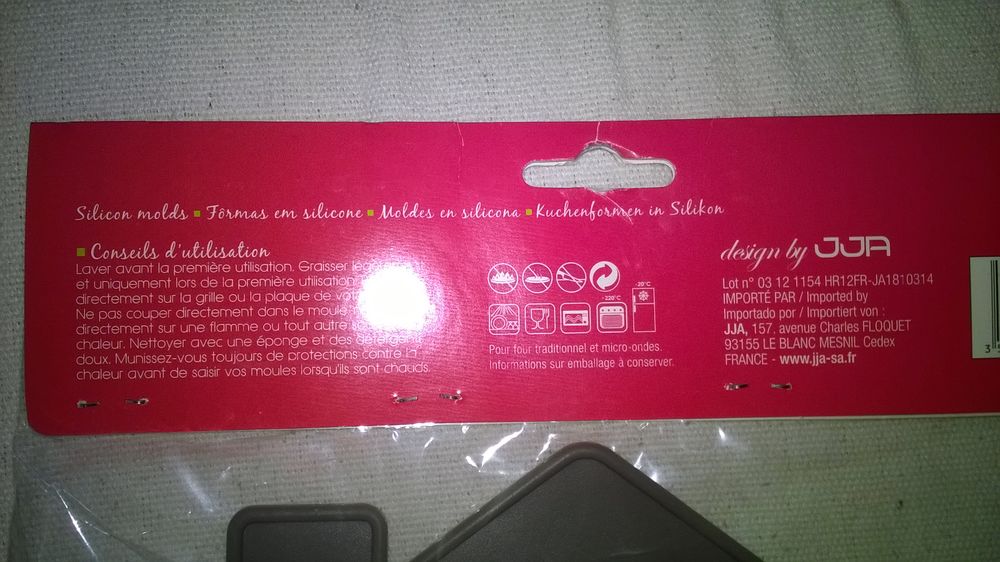 Moule &agrave; biscuits en silicone
Neuf sous emballage
pour les Décoration