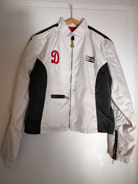 veste moto été femme DAKOTA
taille L
avec le logo  Champion  40 La Roche-sur-Foron (74)
