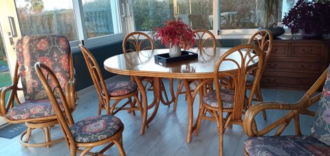 Table chaises et faureuils rotin 950 Saint-Andr-Goule-d'Oie (85)