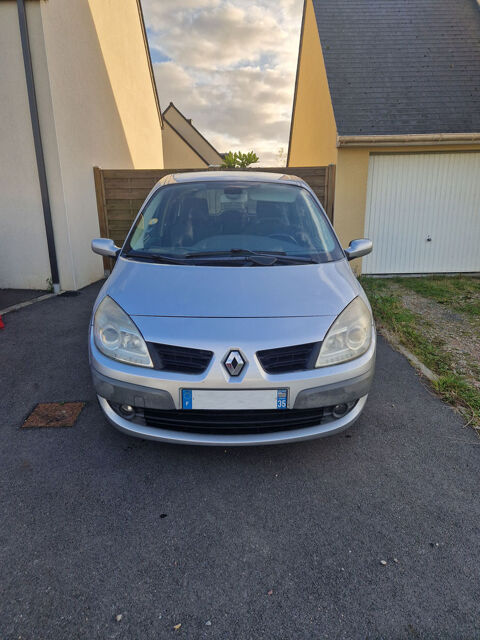 Renault grand scenic ii Grand Scenic 1.9 dCi 130 Dynamique 7 pl