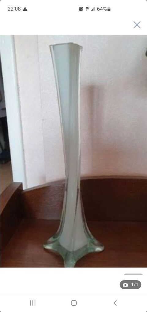 vase blanc en verre 7 Bron (69)