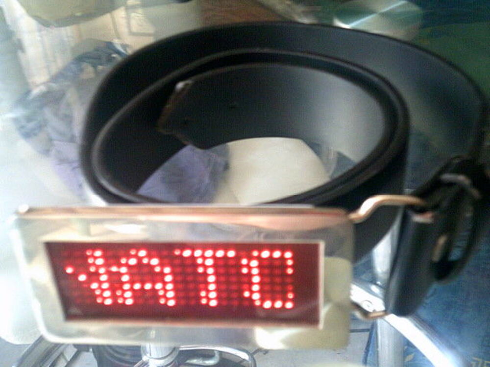 ceinture porte messages digital Vêtements