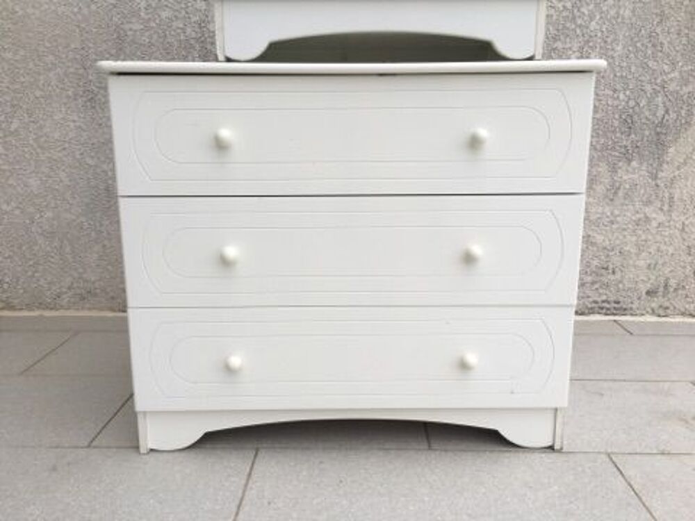 commode chambre enfant avec son coffre &agrave; jouets Meubles