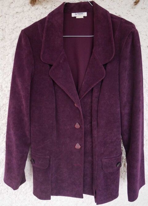 ensemble jupe et veste tailleur 18 Saint-Germain-du-Plain (71)