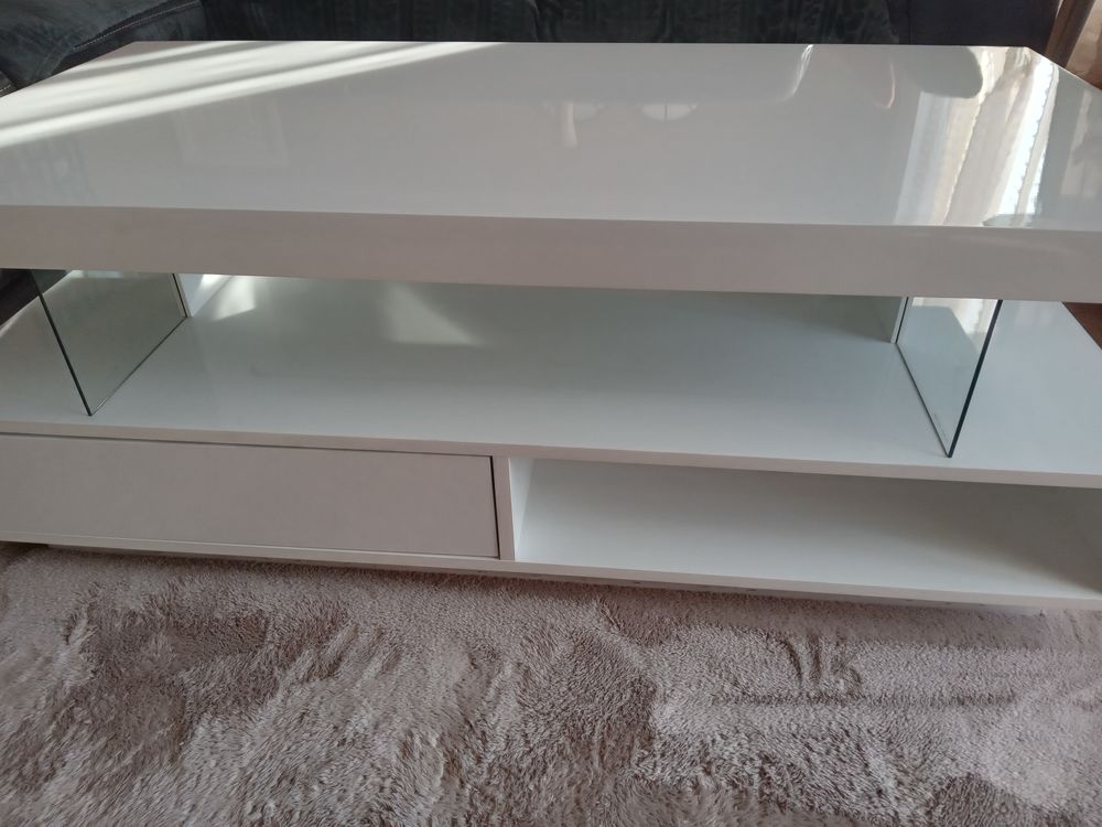 Table basse Meubles