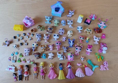 Lot de Pet Shop / Polly Pocket / mini-princesses Disney 20 Gujan-Mestras (33)