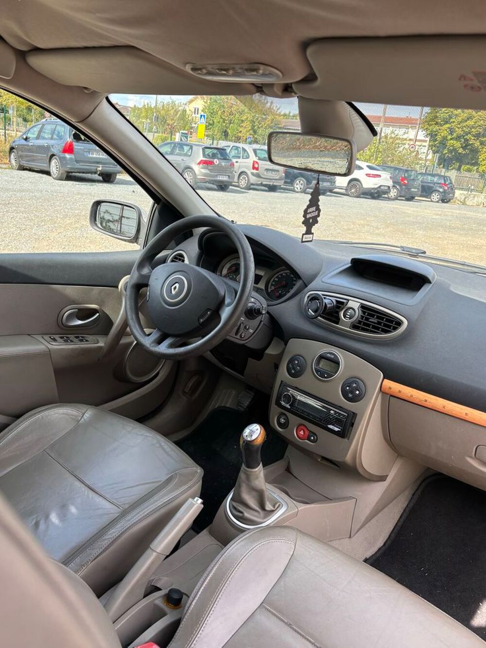 Clio III Clio 1.6 16V 110 Initiale 2007 occasion 93220 Gagny