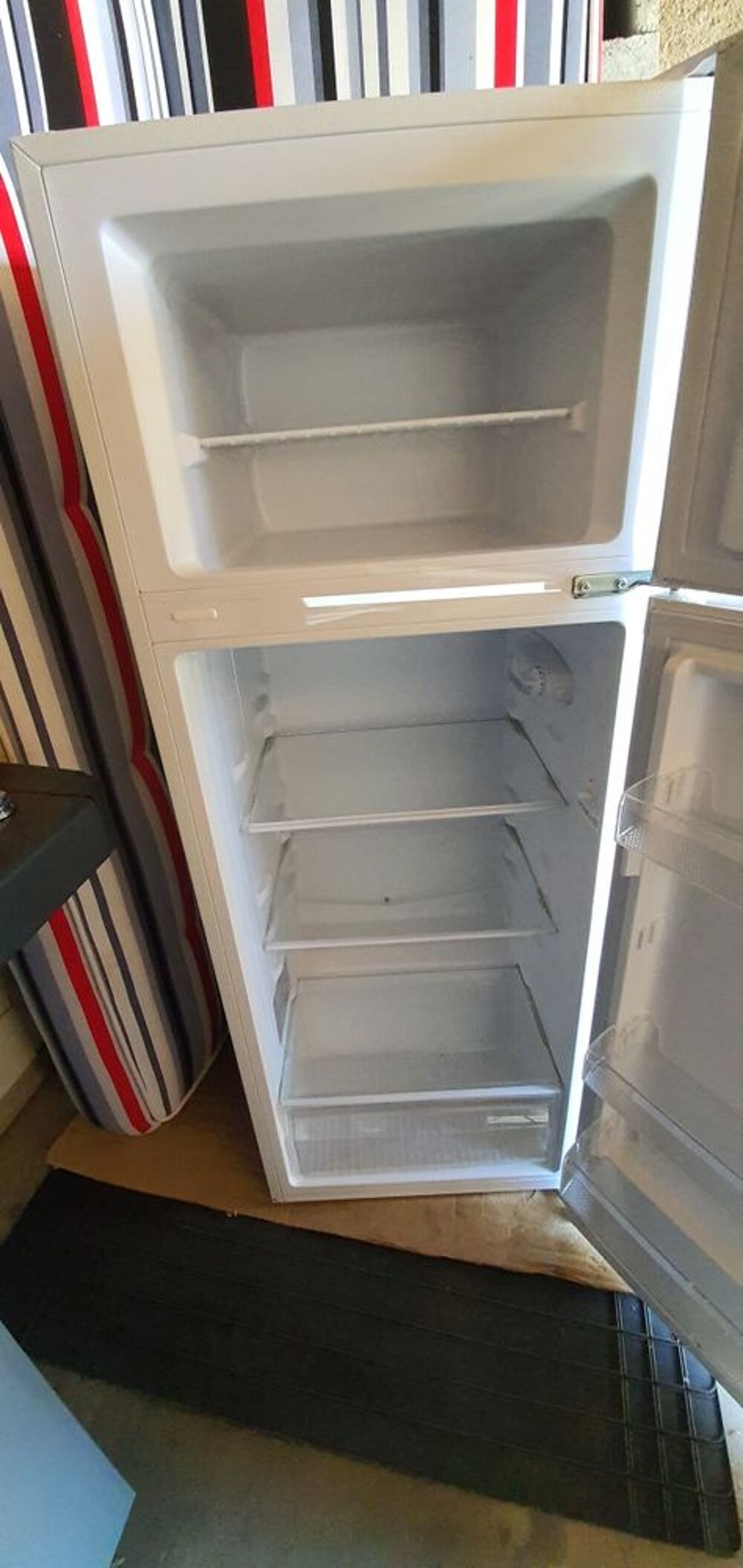 FRIGO CONG&Eacute;LATEUR Electroménager