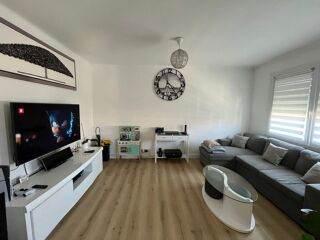  Maison � vendre 4 pi�ces 89 m� N�mes