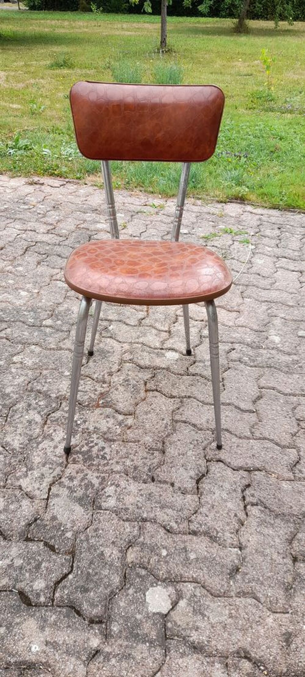 Chaises skai vintage Meubles
