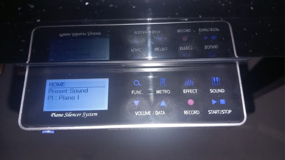 YAMAHA U1 silent (avec syst&egrave;me silencieux) Instruments de musique