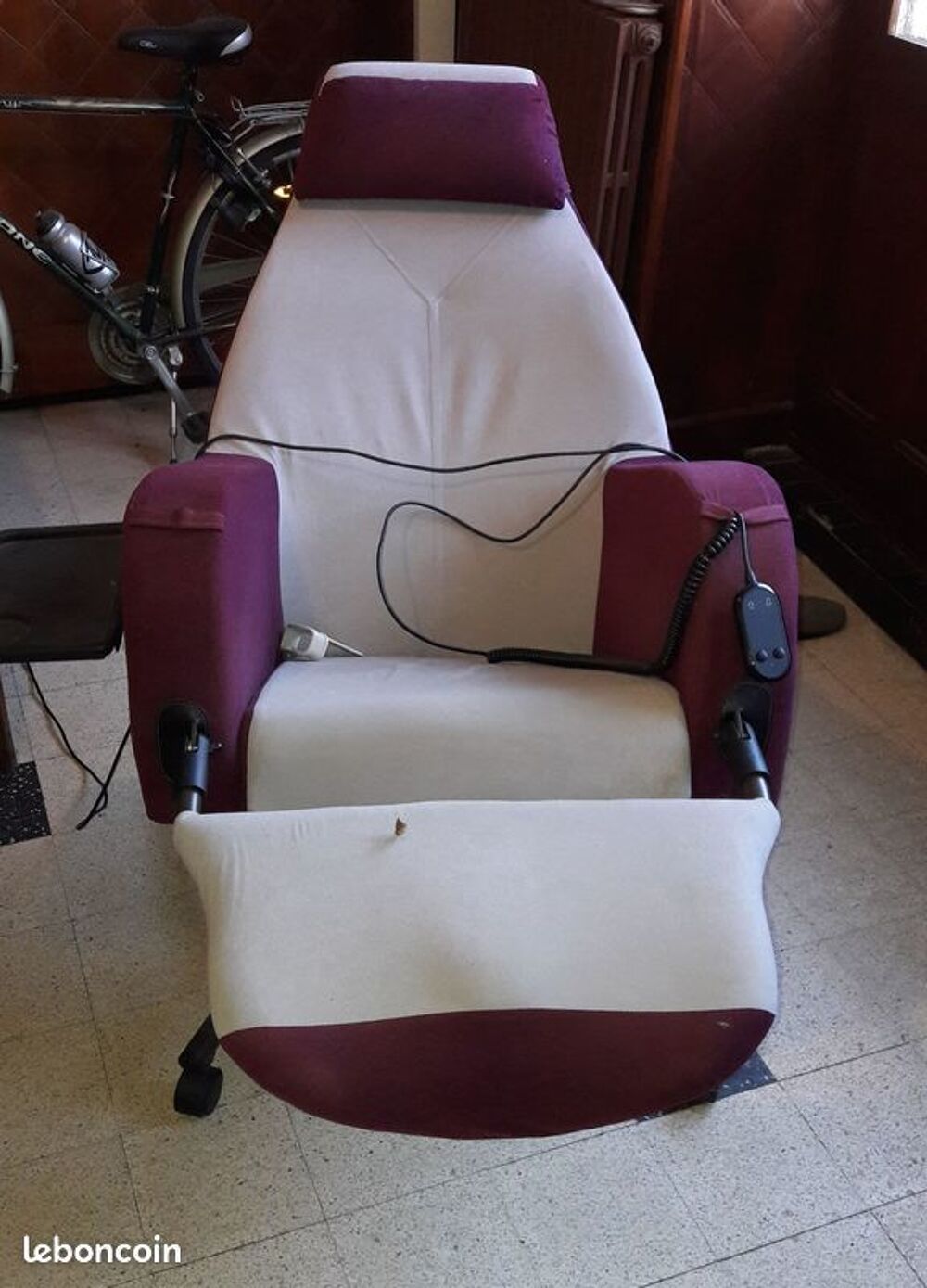 fauteuil m&eacute;dicalis&eacute; Meubles