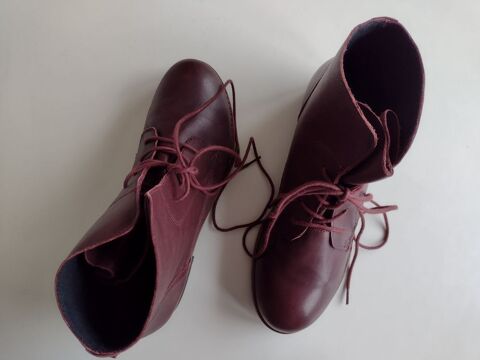 Bottines, plates � lacets neuves, cuir 35 Tourcoing (59)