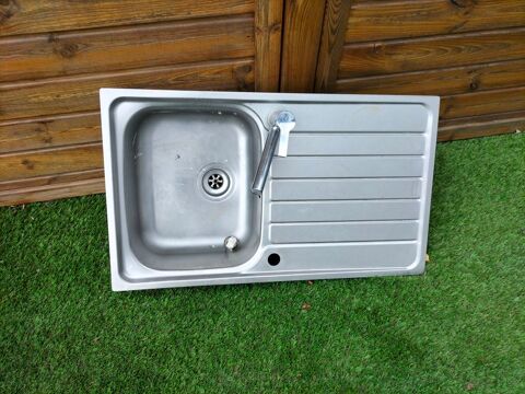 vier avec mitigeur tat correct pour garage 15 Vannes (56)