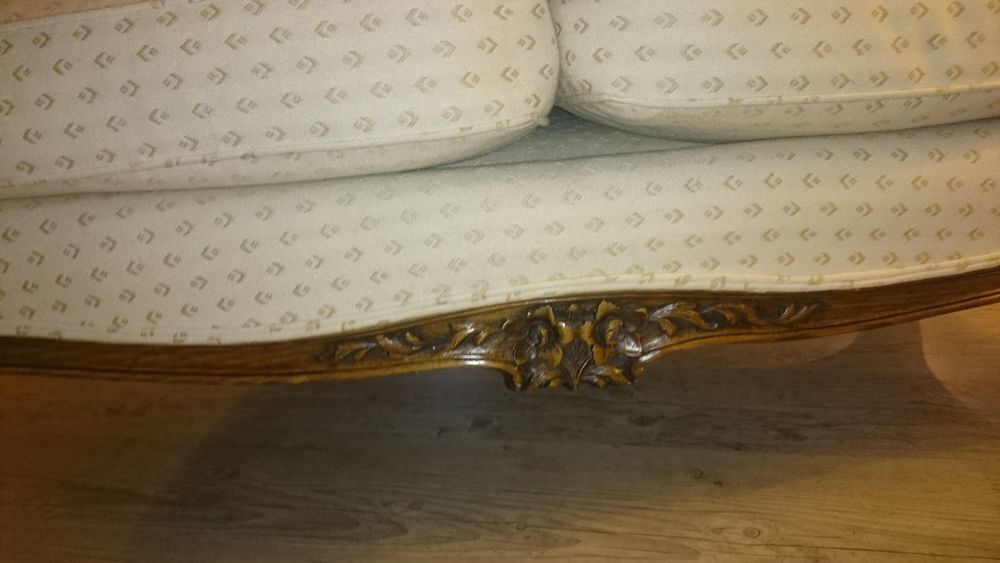 Banquette style Louis XV . Meubles