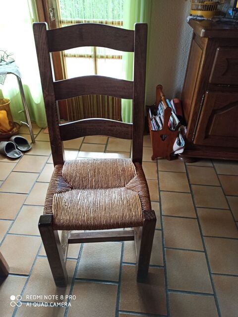 6 Chaises tress�s en rotin 180 Salles (33)