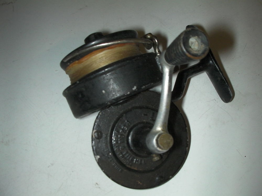 Moulinet LUXOR ancien Sports