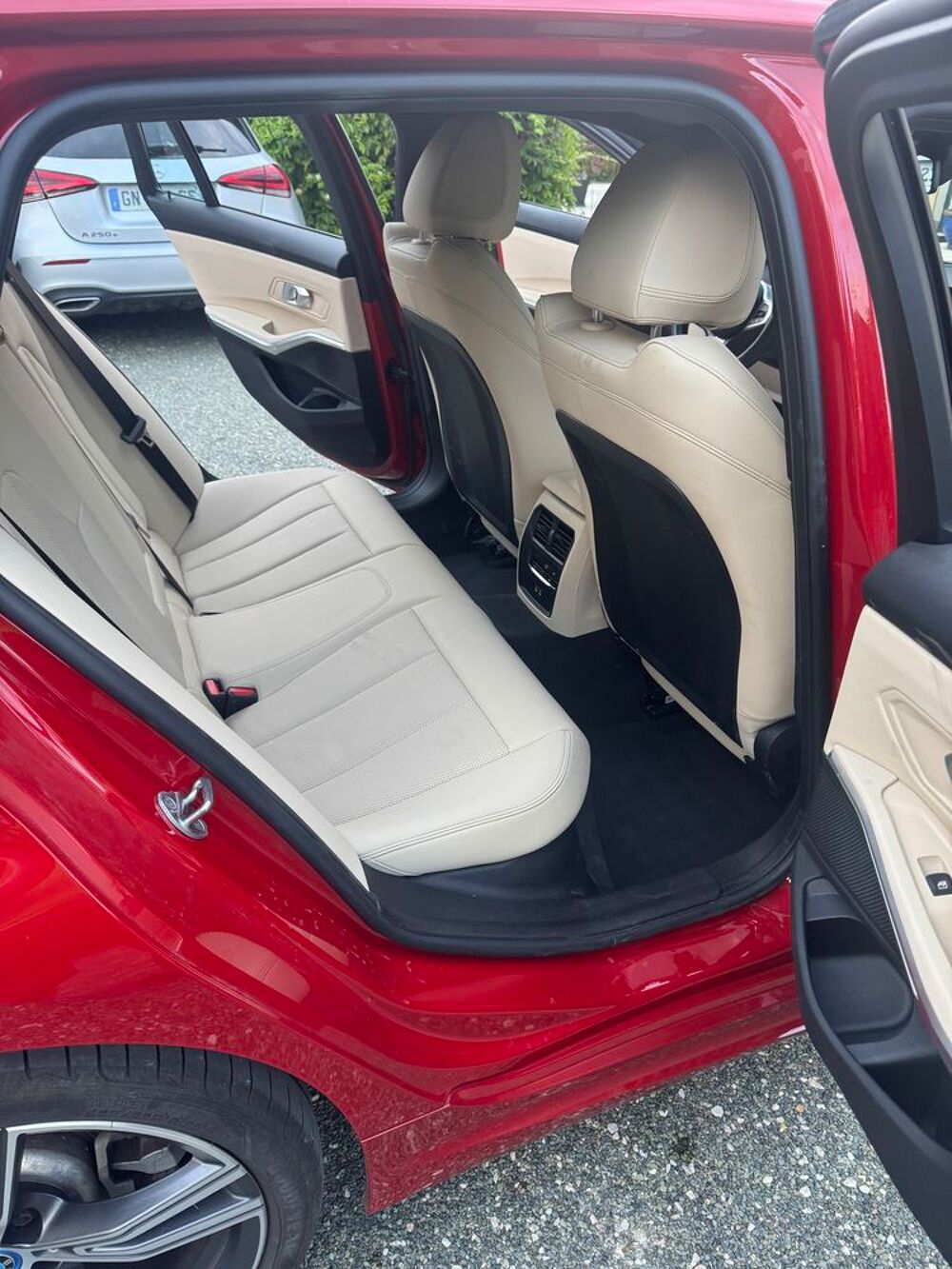 S&eacute;rie 3 Touring 330e 292 ch BVA8 M Sport 2022 occasion 45160 Olivet