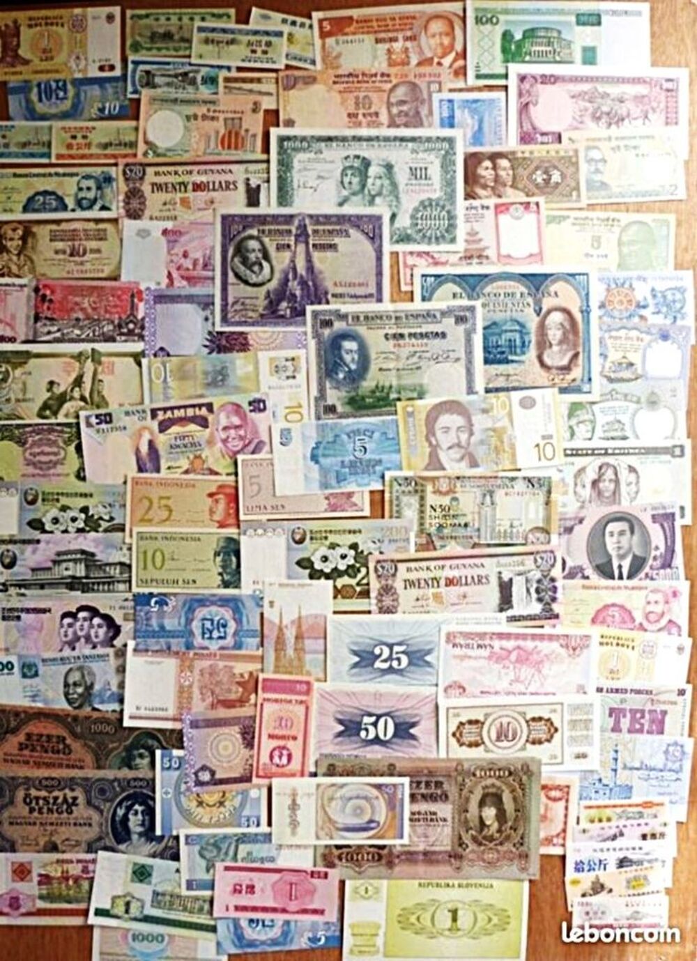 lot de + 700 billets banque du monde 