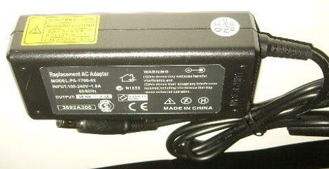 Chargeur PC portable Marque : HP Compaq état neuf 18,5V 4,5A 23 Versailles (78)