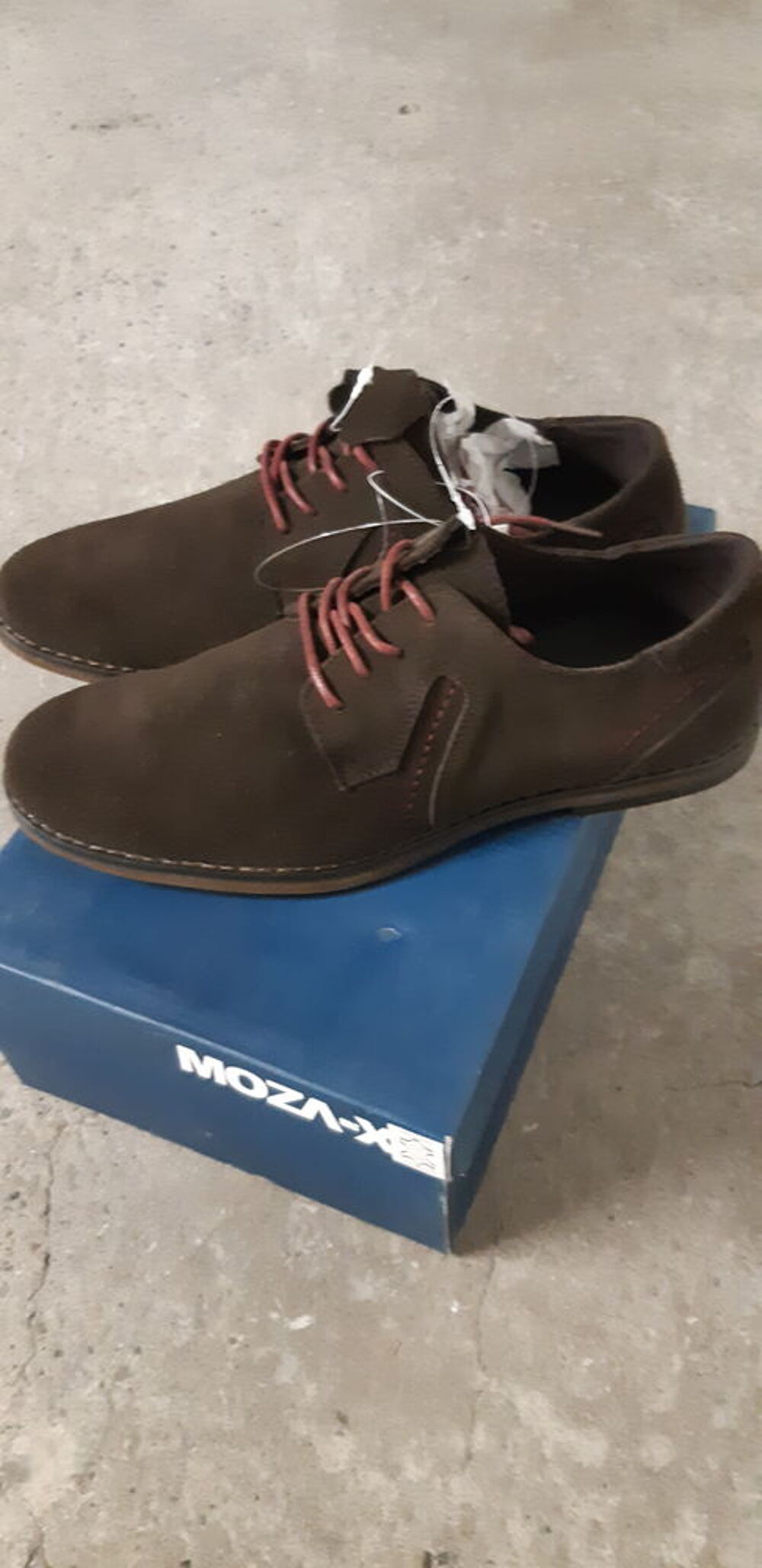 Chaussures homme &agrave; lacets style clark taille 43 neuf Chaussures