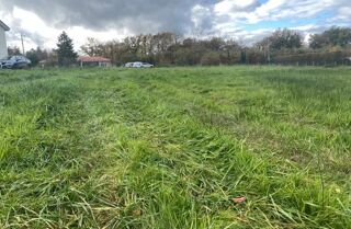  Terrain à vendre 2200 m²