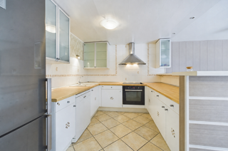  Appartement � vendre 4 pi�ces 81 m�