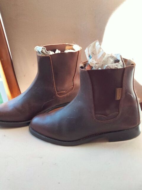 bottines de r�alis�es � la main  fabrication espagnole 40 Bill�re (64)