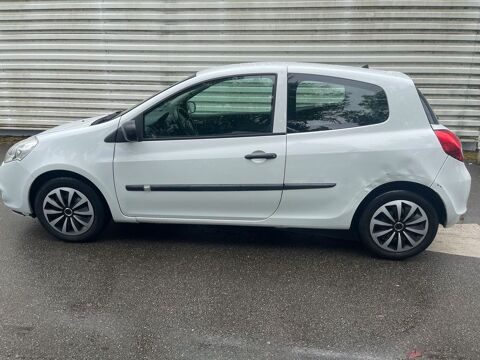 Renault clio iii dCi 70 115g eco2 20th