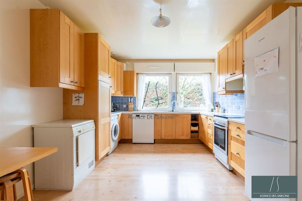 vente Maison - 9 pièce(s) - 215 m² Montesson (78360)