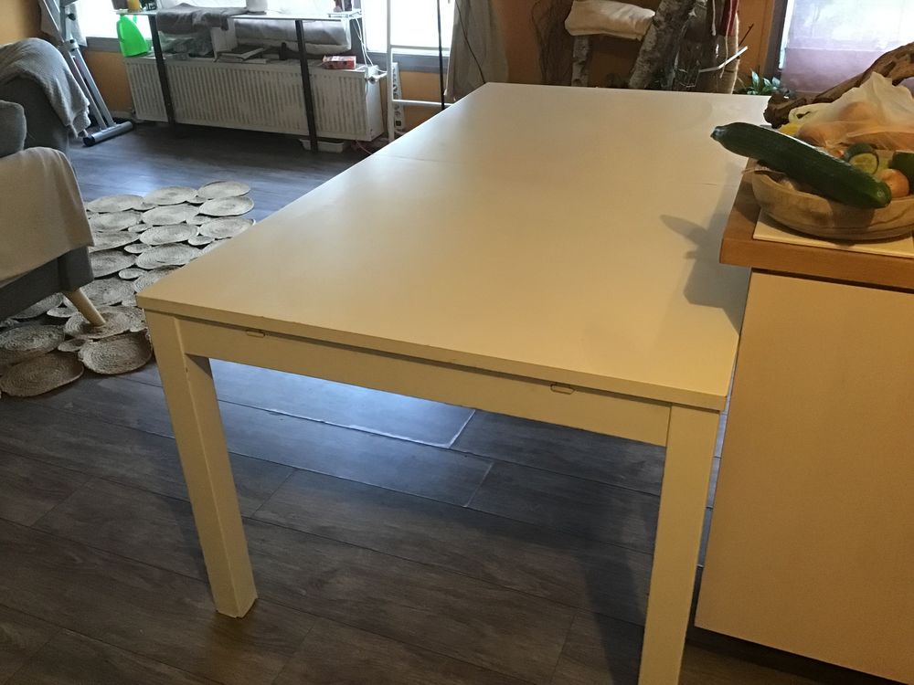 Table a manger Meubles