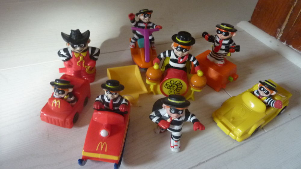 Anciens jouets Ronald de Mc donald's 