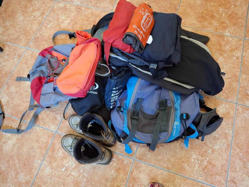 A d&eacute;battre , mat&eacute;riel de rando Sports
