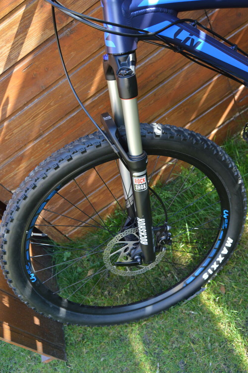 v&eacute;lo VTT giant 27.5 Vélos