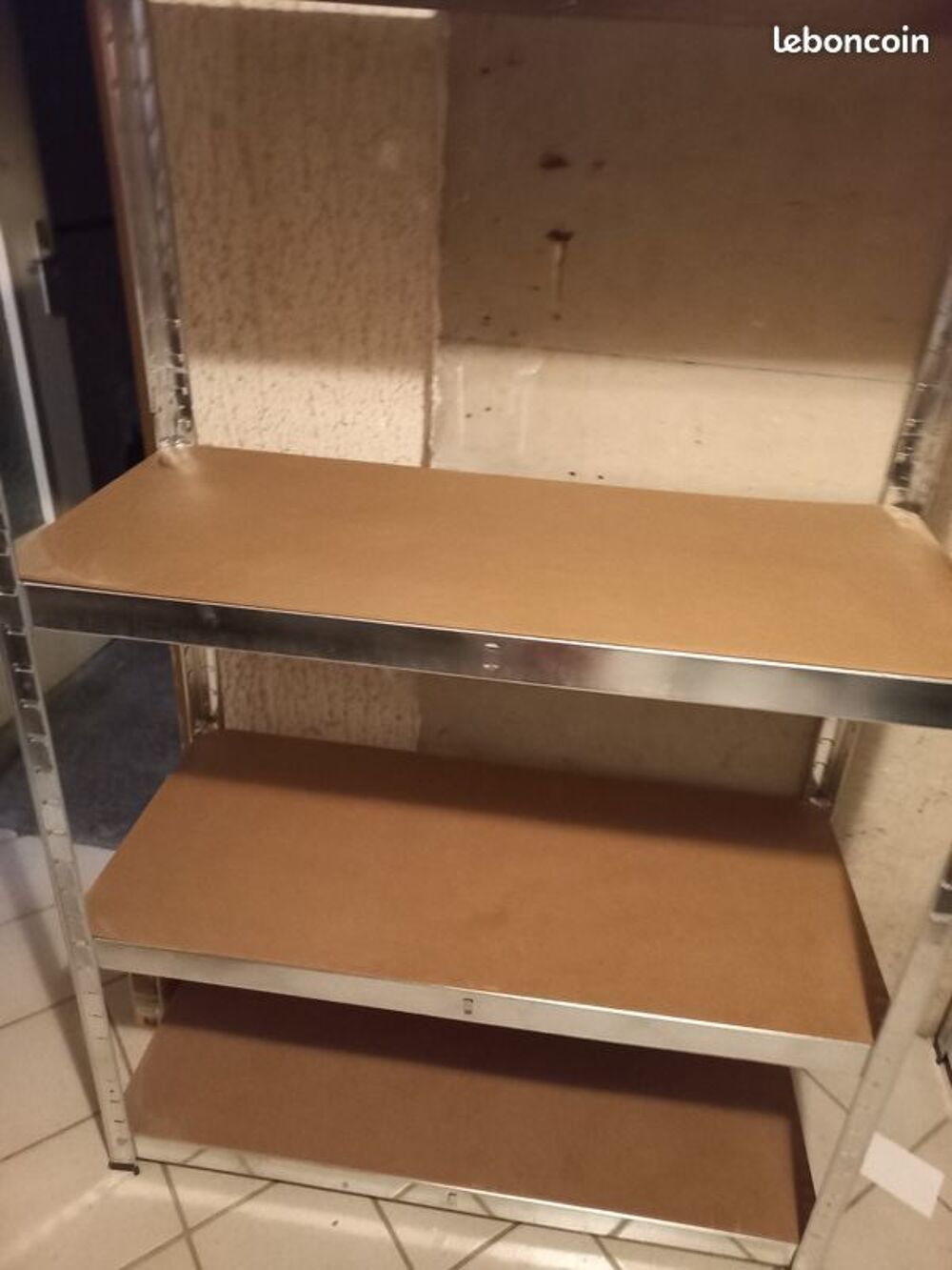 2 grandes &eacute;tag&egrave;res pour garage Bricolage