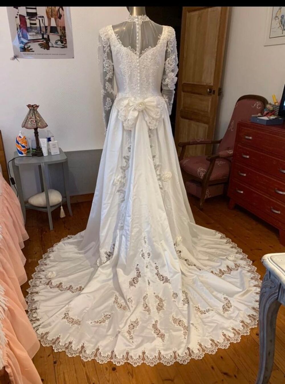 robe de mari&eacute;e Vtements