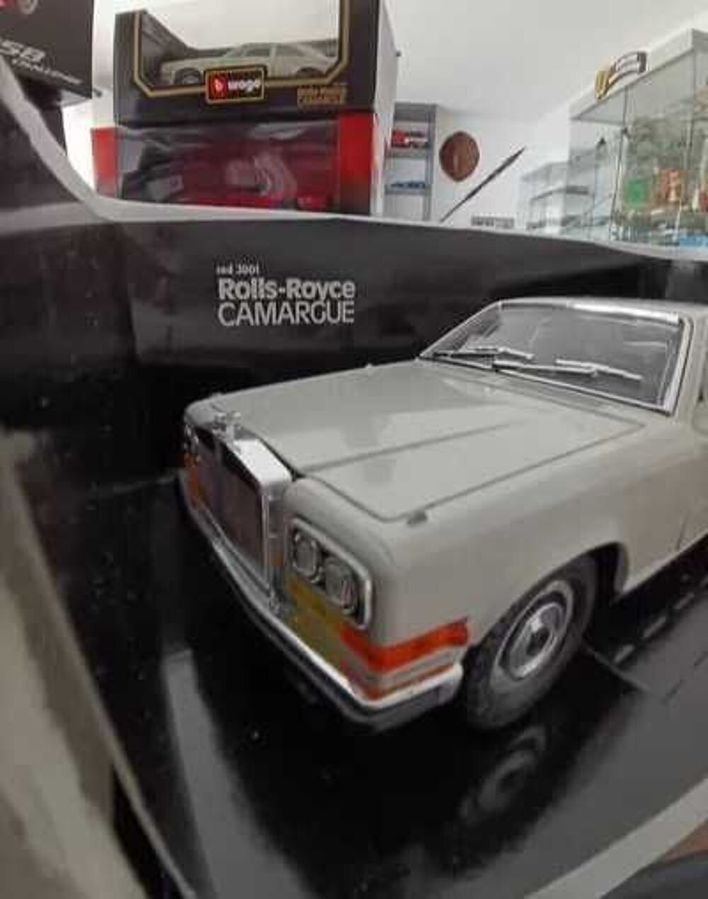 Rolls Royce Camargue 1/22 