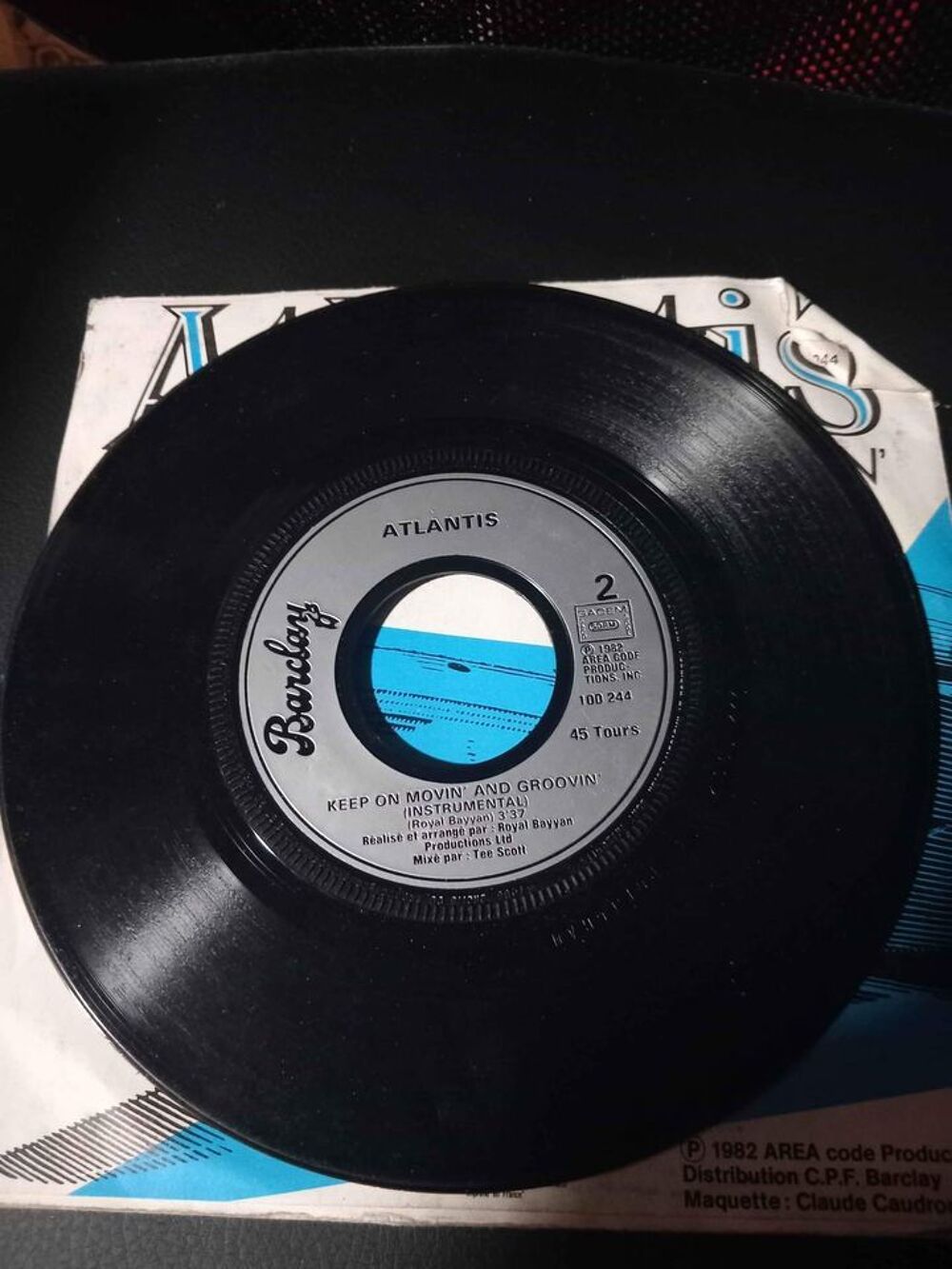 45 Tours Atlantis keep on movin'and groovin' CD et vinyles