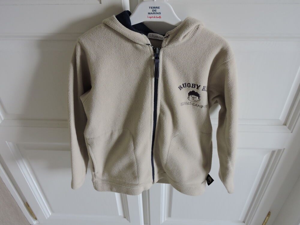 Lot de trois v&ecirc;tements gar&ccedil;on 10 ans Vêtements