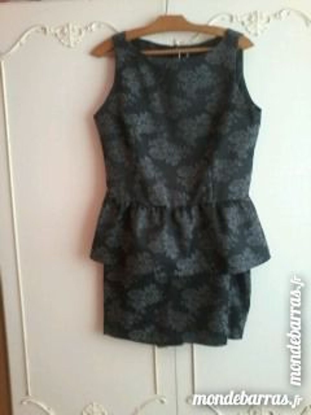 Ensemble Naf Naf jupe + le haut taille 40 Vêtements